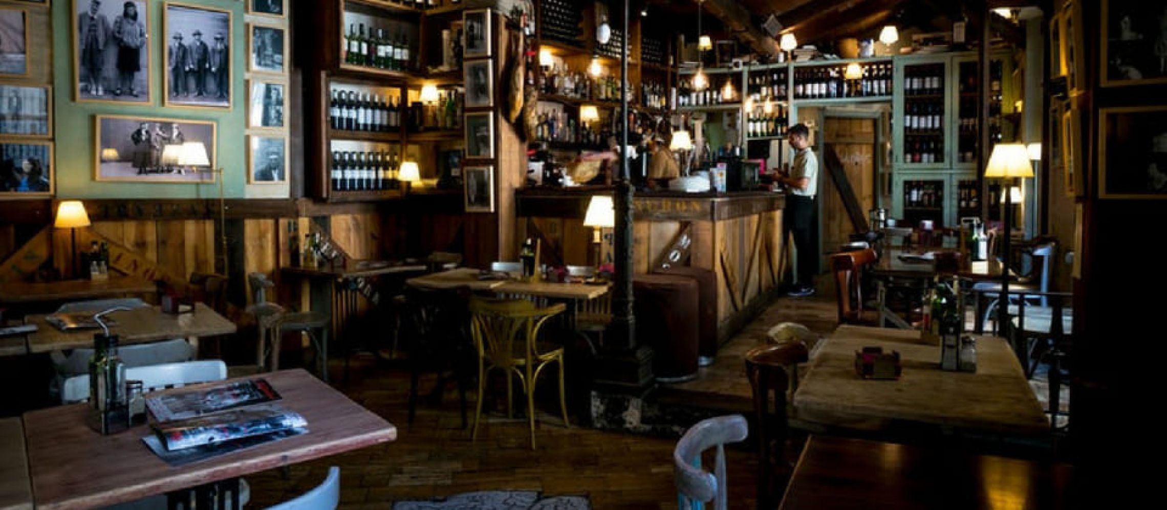 Photo for: Pubs in Soho That Might Amaze You